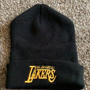 NWOT-LAKERS Beanie